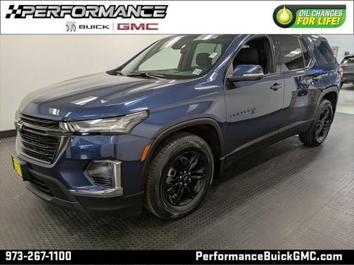 2022 Chevrolet Traverse LT Cloth