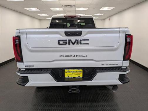 2024 GMC Sierra 2500 Denali Ultimate