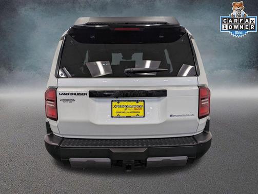Wind Chill Pearl 2024 Toyota Land Cruiser Base
