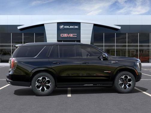 2025 GMC Yukon 4WD AT4