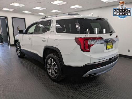 Summit White 2023 GMC Acadia AWD SLE