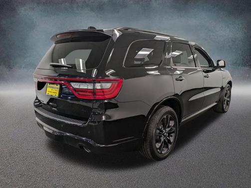 DB Black Clearcoat 2025 Dodge Durango R/T Plus AWD