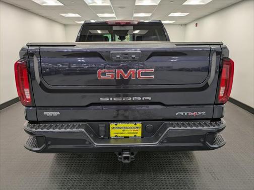 2022 GMC Sierra 1500 AT4X