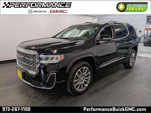 2022 GMC Acadia Denali