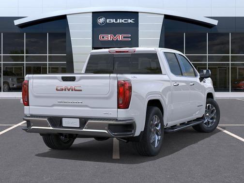 Glacier White Tricoat 2026 GMC Sierra 1500 SLT