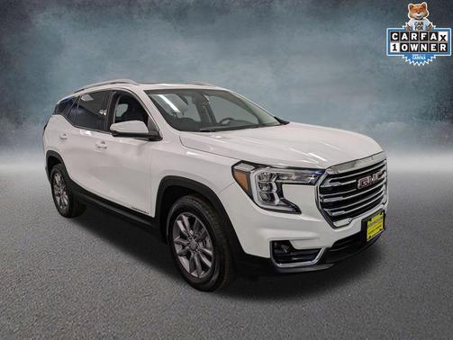 Summit White 2023 GMC Terrain SLT