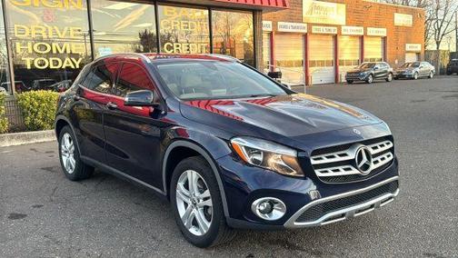 2018 Mercedes-Benz GLA 250 Base 4MATIC