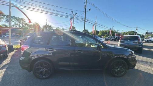 Dark Gray Metallic 2018 Subaru Forester 2.5i Premium