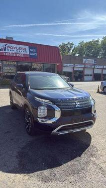 2022 Mitsubishi Outlander SE