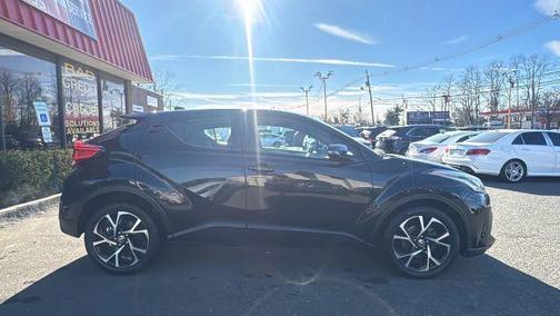 2020 Toyota C-HR XLE