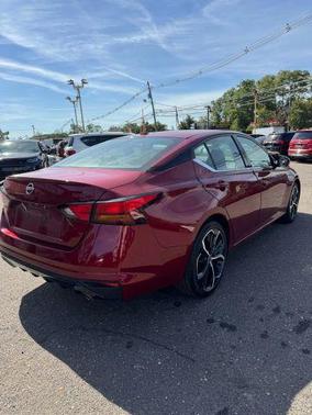2023 Nissan Altima 2.5 SR
