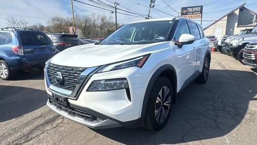 White 2021 Nissan Rogue SV