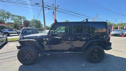 2016 Jeep Wrangler Unlimited Sahara
