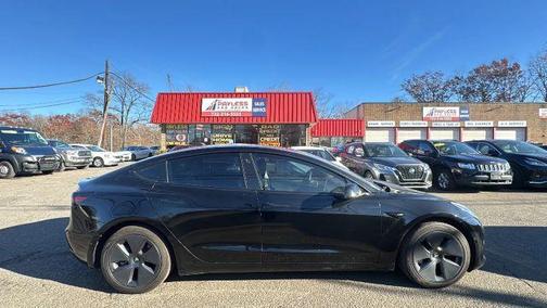 2022 Tesla Model 3 Base