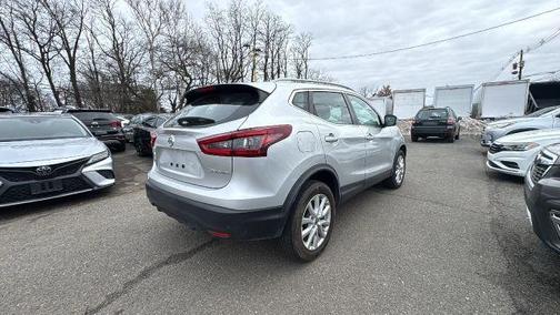 2022 Nissan Rogue Sport SV