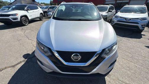 2022 Nissan Rogue Sport SV