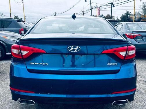 2016 Hyundai SONATA Sport