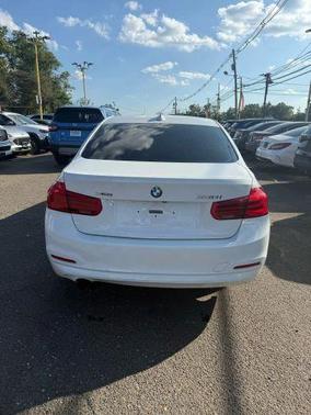 2018 BMW 330 i xDrive