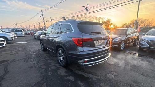 2018 Honda Pilot Touring