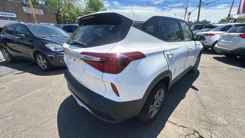 2023 Kia Seltos LX