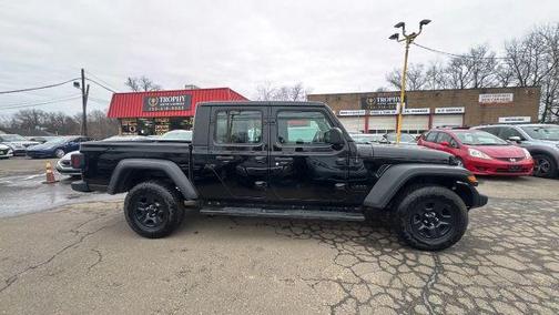 2021 Jeep Gladiator Sport