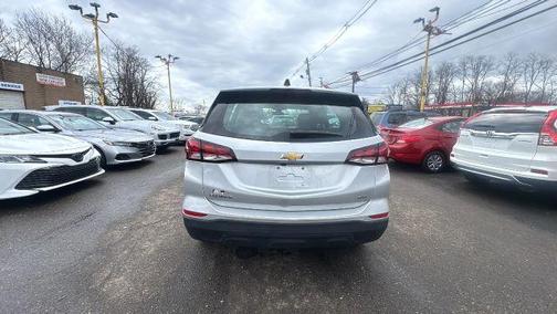 2022 Chevrolet Equinox LS