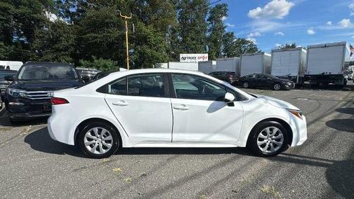 Ice 2024 Toyota Corolla LE