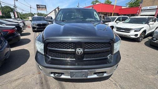 Black 2018 RAM 1500 SLT