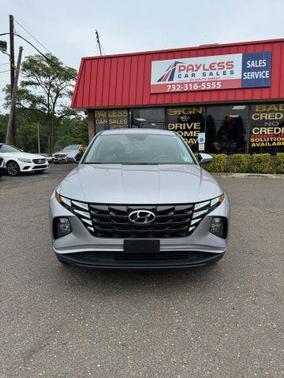 2022 Hyundai TUCSON SE