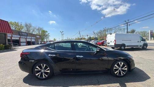 Black 2017 Nissan Maxima 3.5 SL
