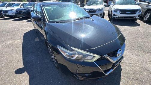 Black 2017 Nissan Maxima 3.5 SL