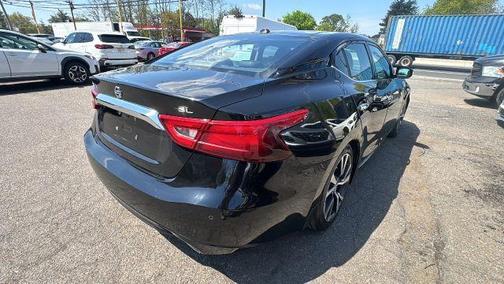 Black 2017 Nissan Maxima 3.5 SL