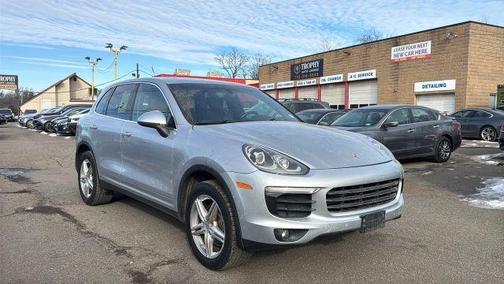 2016 Porsche Cayenne Base