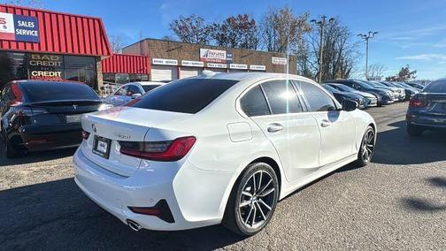 2020 BMW 330 i xDrive