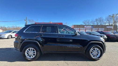 2020 Jeep Grand Cherokee Laredo