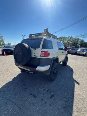 2009 Toyota FJ Cruiser Base (Retail Orders Only) (A5)