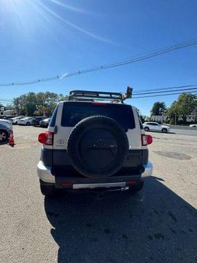 2009 Toyota FJ Cruiser Base (Retail Orders Only) (A5)
