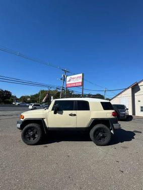 2009 Toyota FJ Cruiser Base (Retail Orders Only) (A5)
