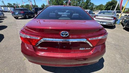 2017 Toyota Camry Hybrid SE