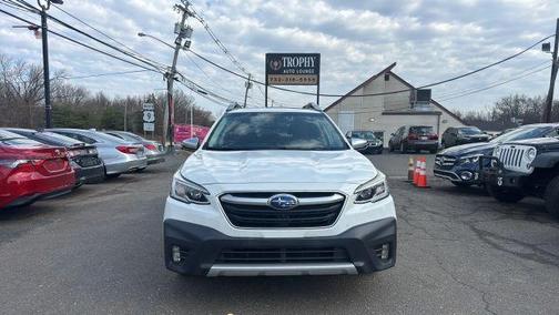Crystal White Pearl 2020 Subaru Outback Touring XT