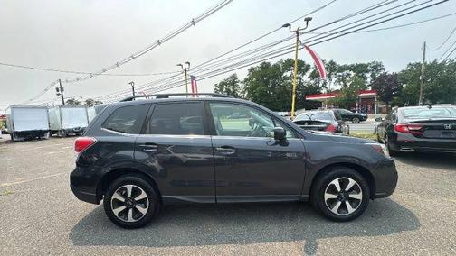 Dark Gray Metallic 2017 Subaru Forester 2.5i Limited