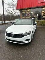 Pure White 2021 Volkswagen Jetta 1.4T R-Line