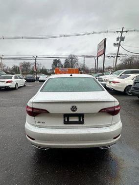 2021 Volkswagen Jetta 1.4T R-Line