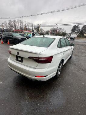 2021 Volkswagen Jetta 1.4T R-Line