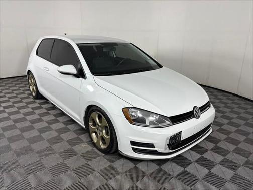 2016 Volkswagen Golf TSI S 2-Door