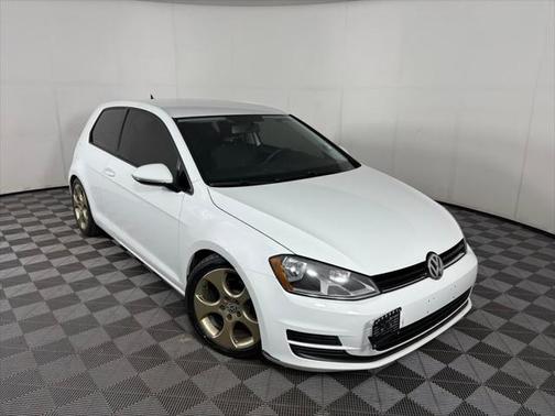 2016 Volkswagen Golf TSI S 2-Door