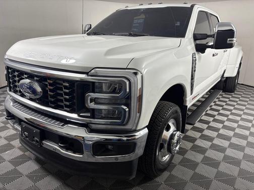 2025 Ford F-350 Lariat