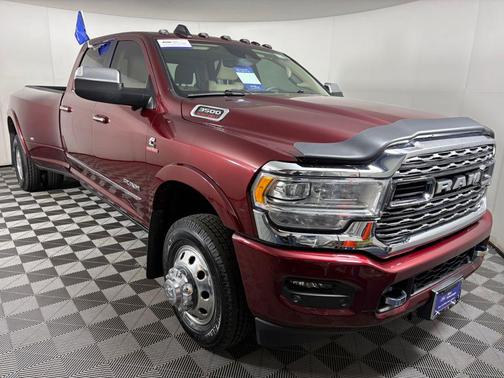 2020 RAM 3500 Limited Crew Cab 4x4 8' Box