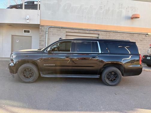 2018 Chevrolet Suburban LT
