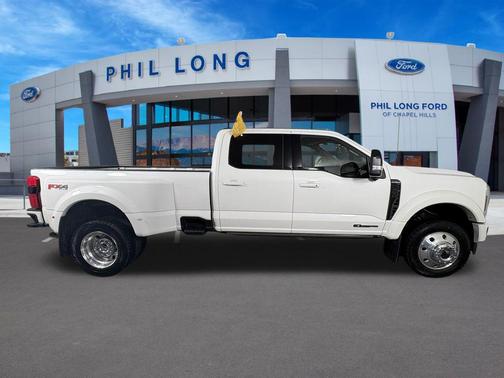 STAR WHITE METALLIC 2026 Ford F-450 Platinum